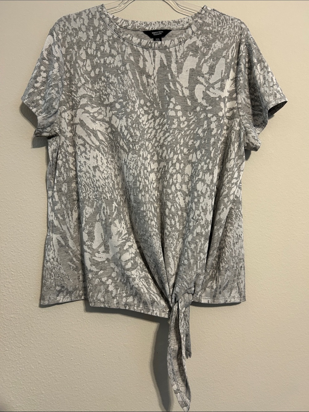 Simply Vera Vera Wang Gray Abstract Tie‑Front Blouse XXL